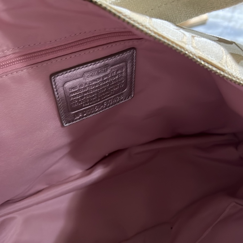 Coach purse - Picture 8 of 10